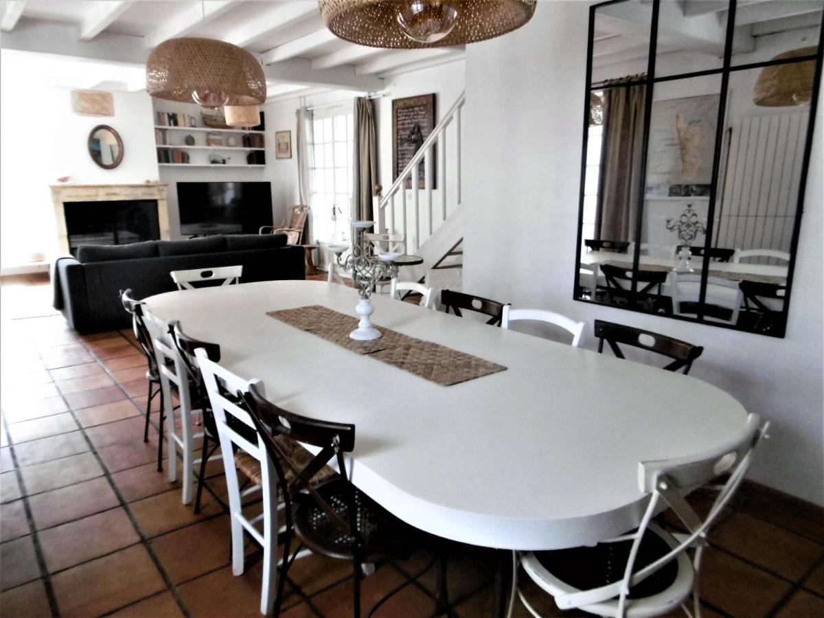 Le Chai Maison De Charme Pour Tribu Joyeuse Le Château-dʼOléron Eksteriør billede