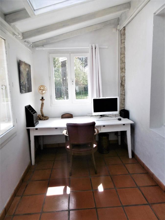 Le Chai Maison De Charme Pour Tribu Joyeuse Le Château-dʼOléron Eksteriør billede